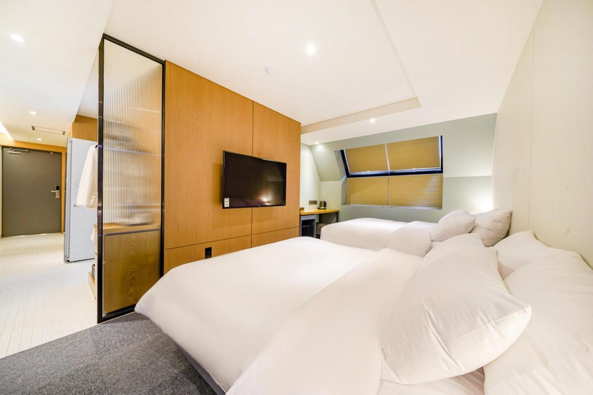 Haeundae The Van Hotel Busan Esterno foto