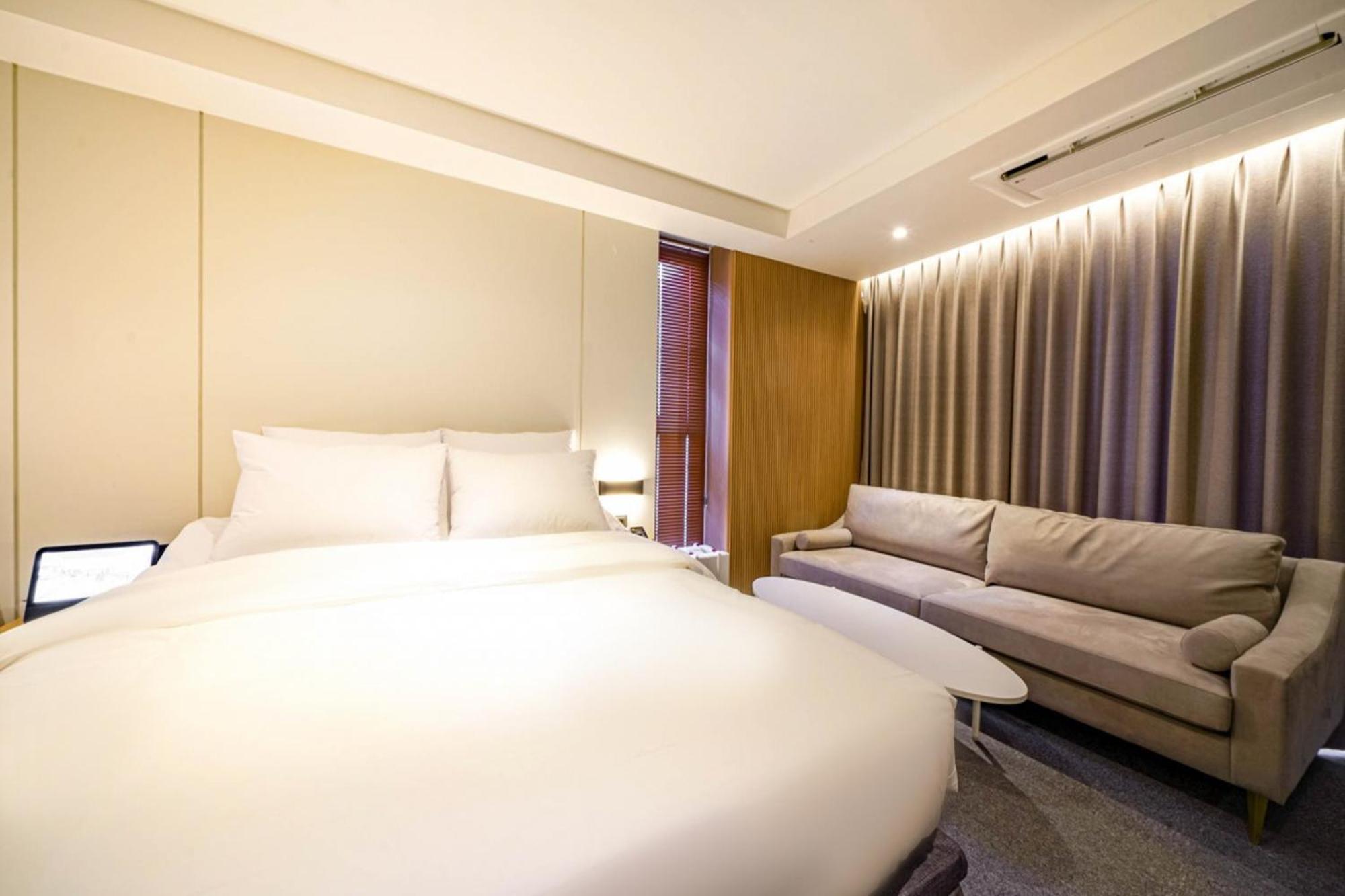Haeundae The Van Hotel Busan Esterno foto