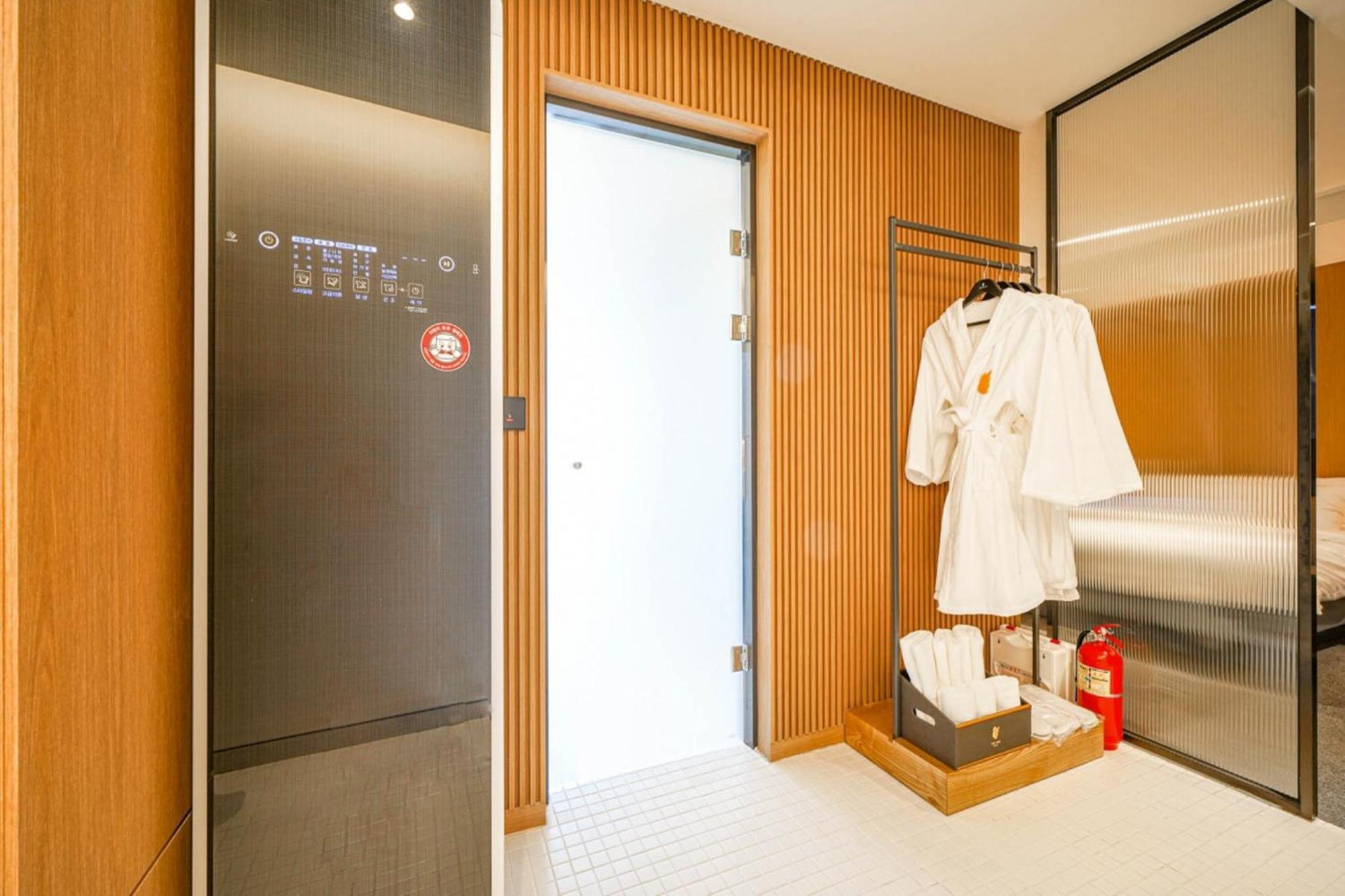 Haeundae The Van Hotel Busan Esterno foto