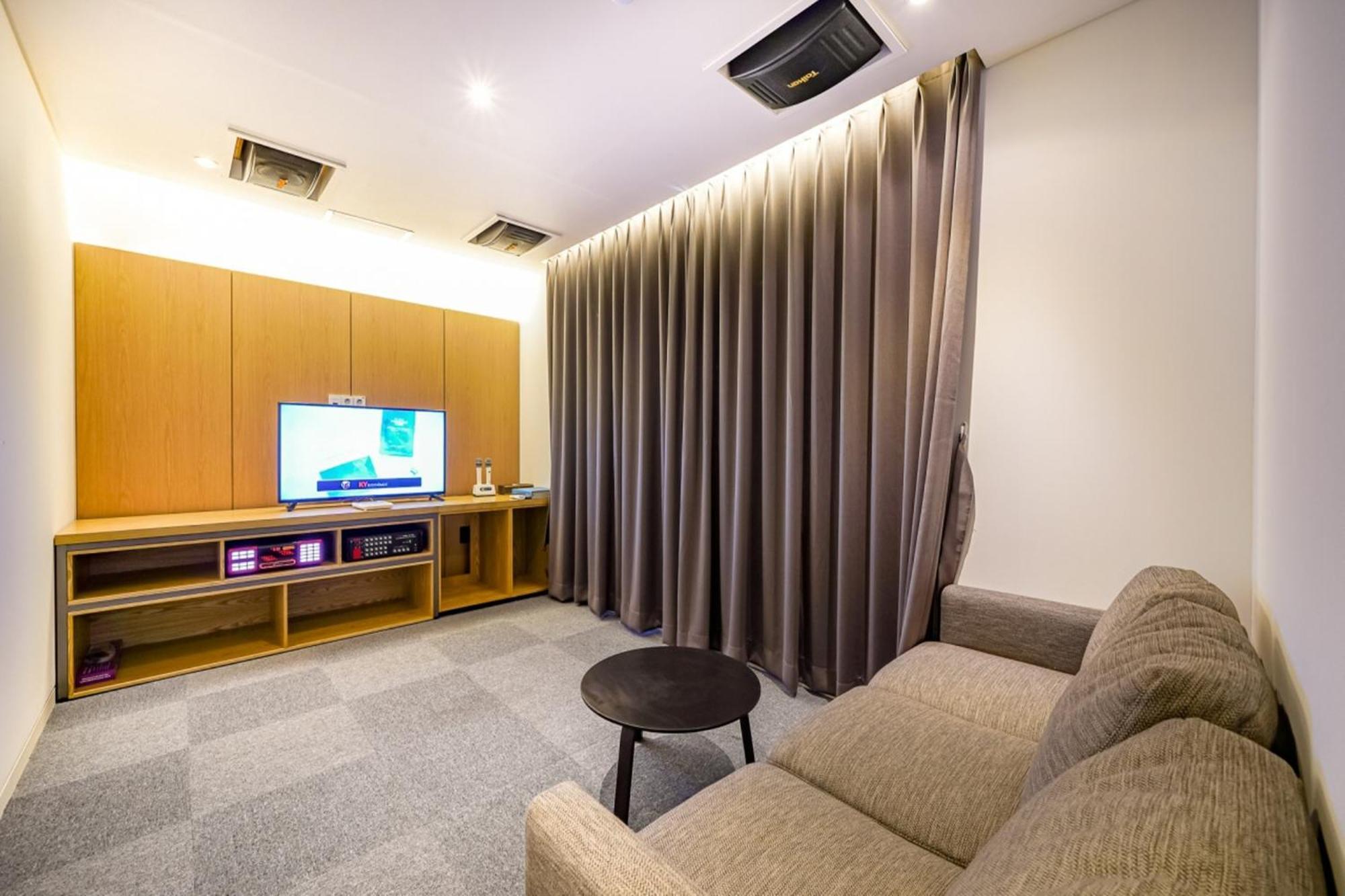 Haeundae The Van Hotel Busan Esterno foto
